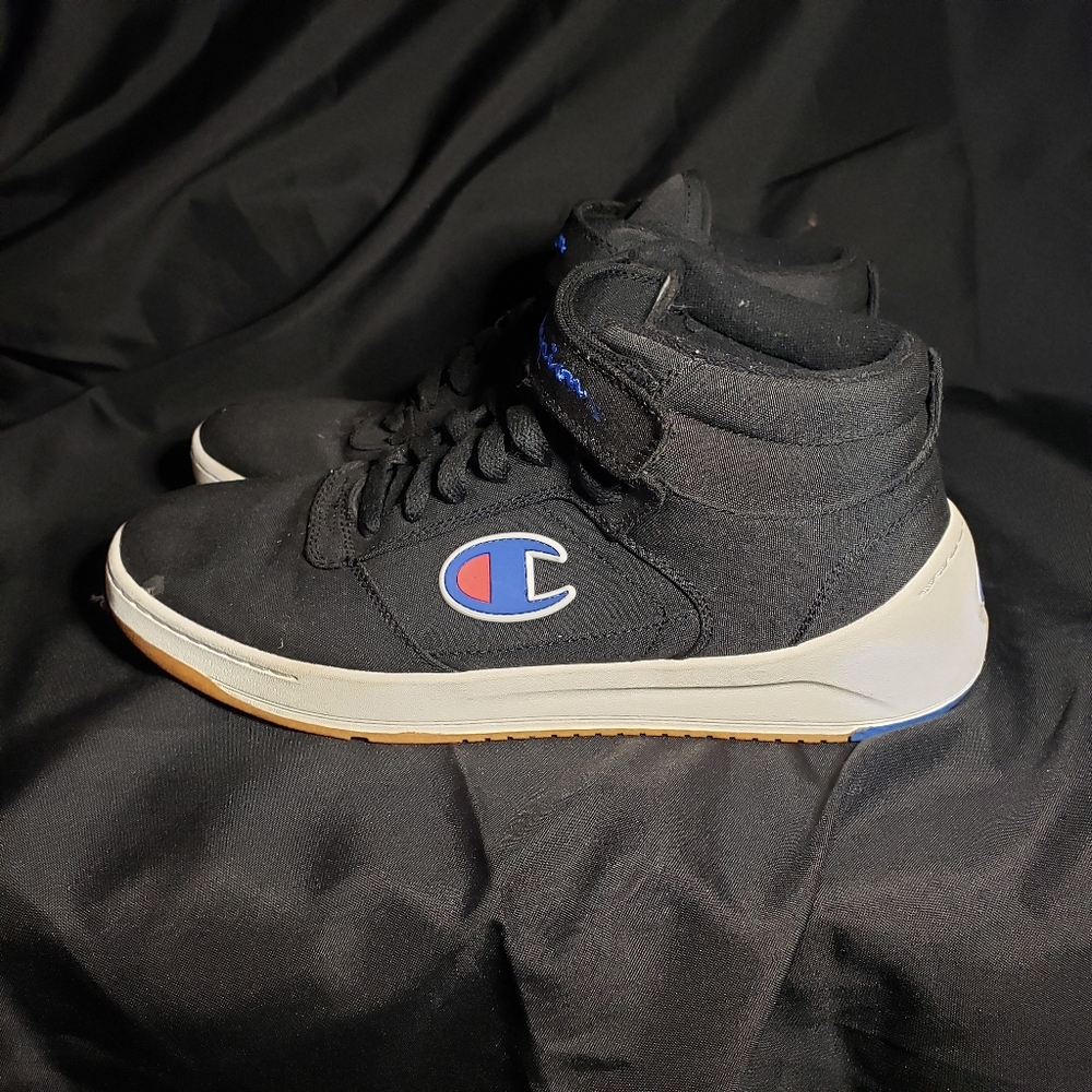 Mens champion shoes size 10